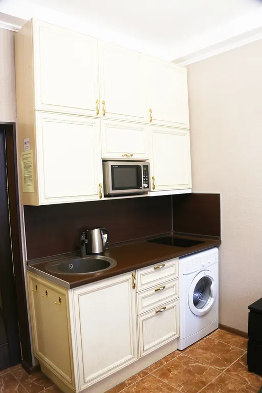 Квартира Апартаменты в центре с видом на море — Сочи