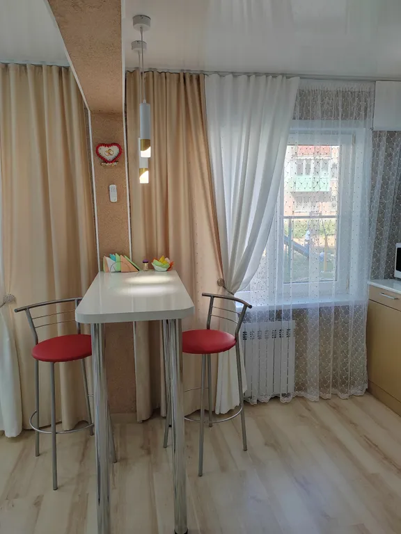 Уютная квартира в центре города — аренда посуточно в Рубцовск