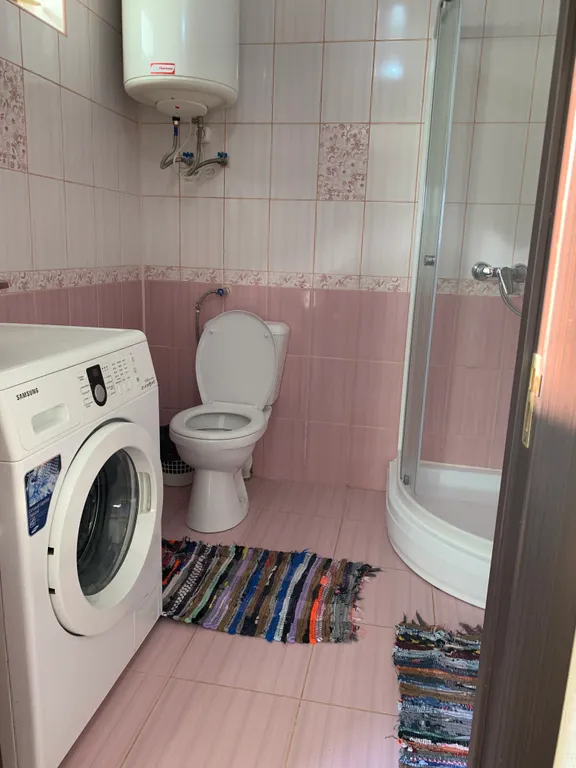 Уютная квартира в поселке Новый Свет, парковки нет