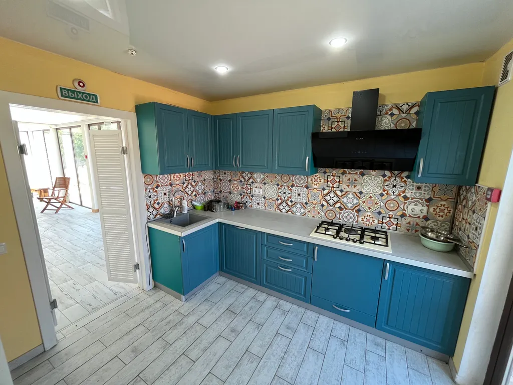 Квартира Комната — Волна