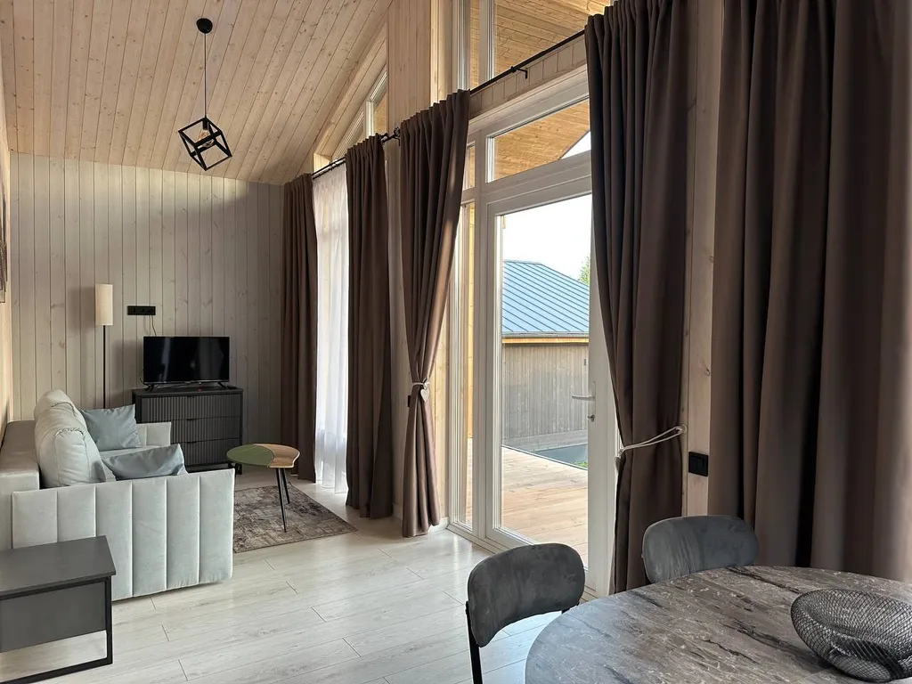 Коттедж Коттедж с двумя спальнями у Истринского водохранилища №4 — Логиново