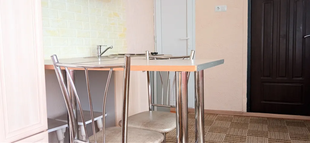 Коттедж Коттедж-студия с двориком в 5-6 минутах к пляжу и набережной — Ялта