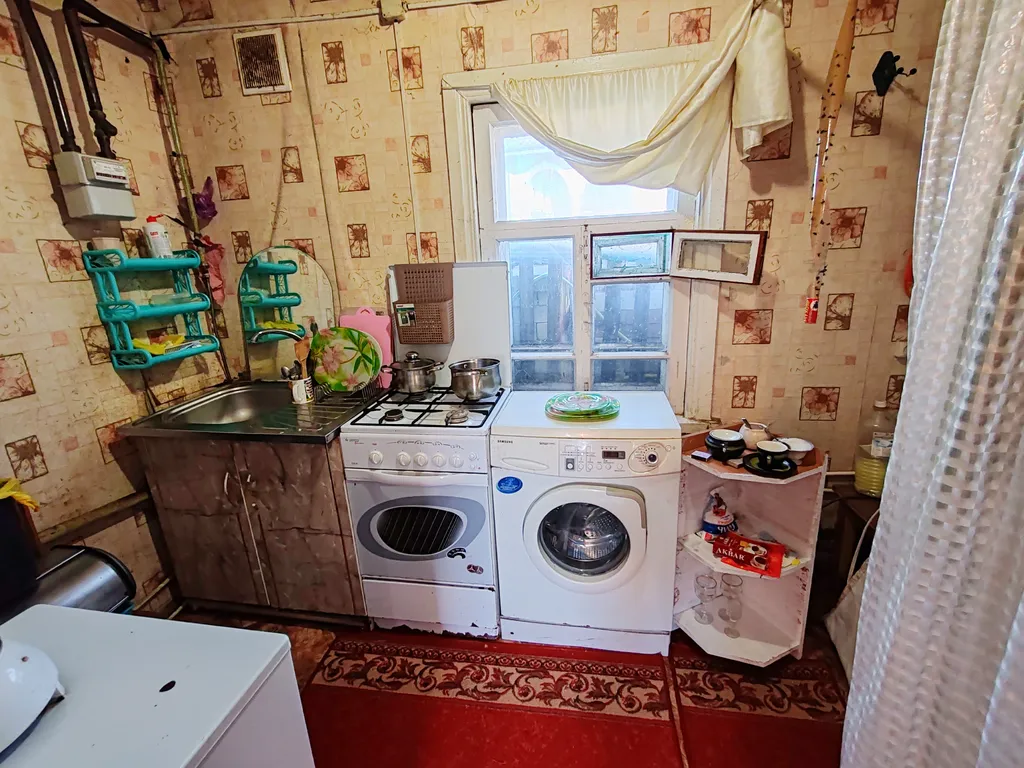 Уютный домик в тихом месте, рядом с рекой и озером