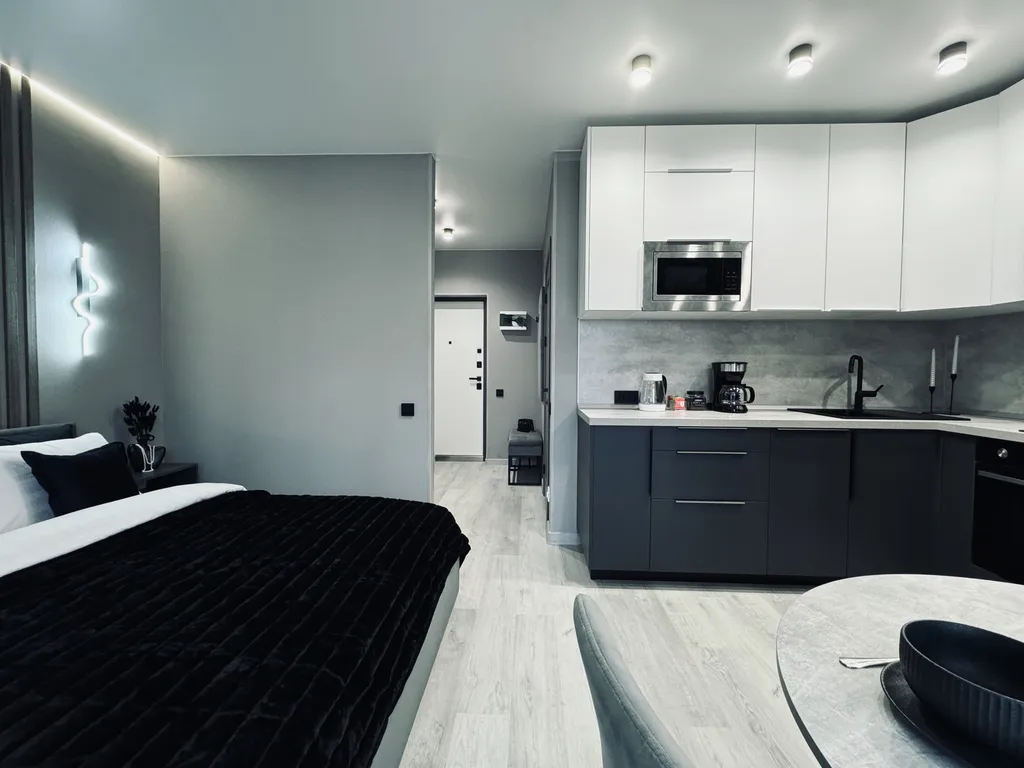 Изящная студия с шикарным видом на мегаполис