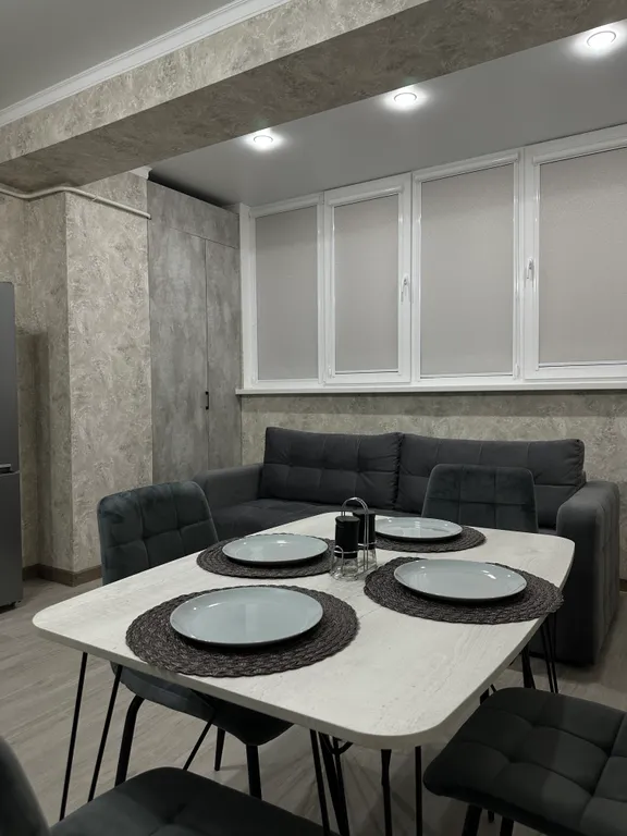 Новая уютная 1-клмнатная квартира с новой мебелью