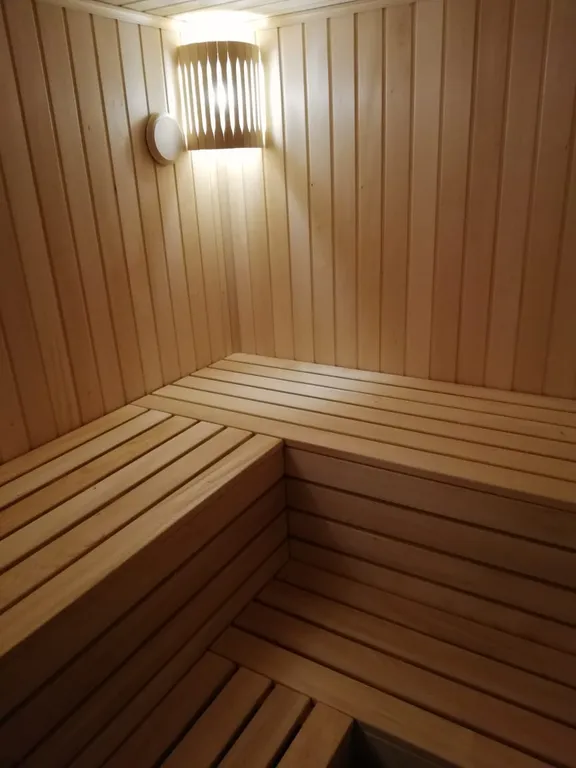 Двухуровневая квартира с 3 спальнями в частном доме