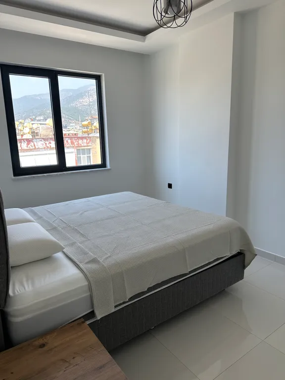 Квартира с видом на горы в 7 минутах от пляжа Клеопатра