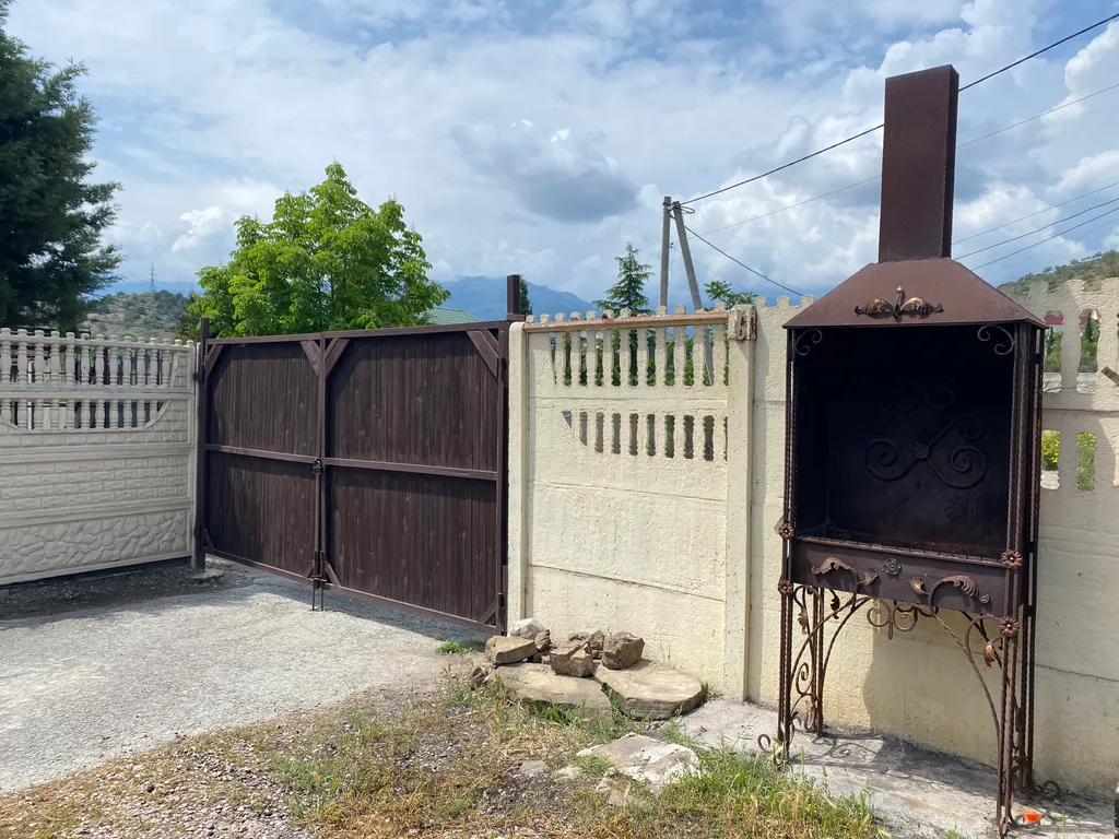 3-х местный домик с видом на горы