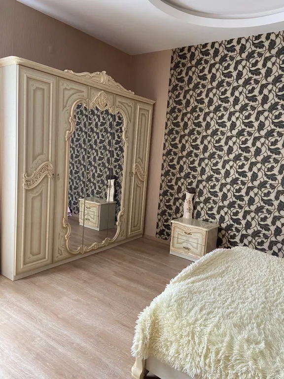 Уютная квартира в центре города с видом на Успенскую церковь