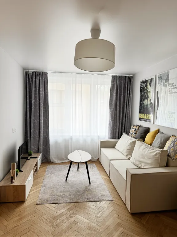 Квартира Светлая квартира с новым ремонтом в центре у метро — Москва