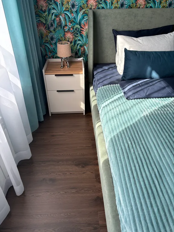 Просторная евро-двушка с панорамным видом на Ангару