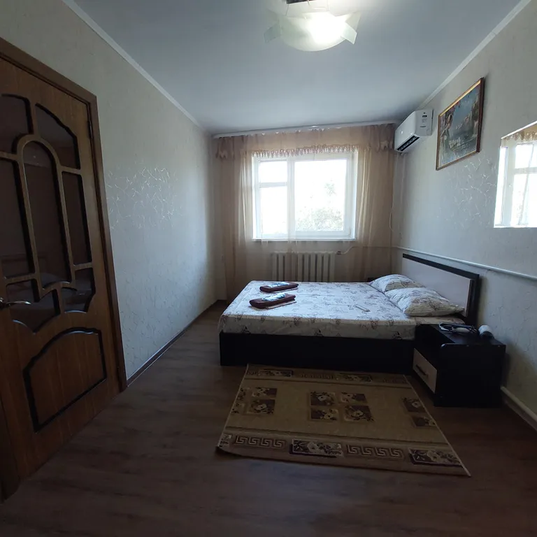 3-х местная комната в доме с бассейном