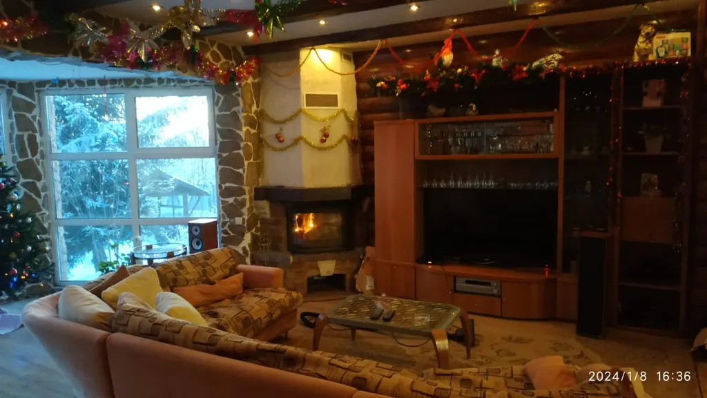 Коттедж Коттедж со своими водоемами и рыбалкой — Шаховская