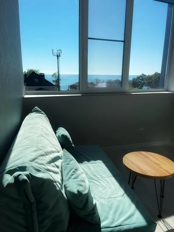 Студия с панорамным видом на море и горы