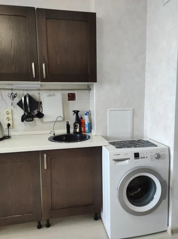 Евродвушка у метро вид на город с 26 этажа