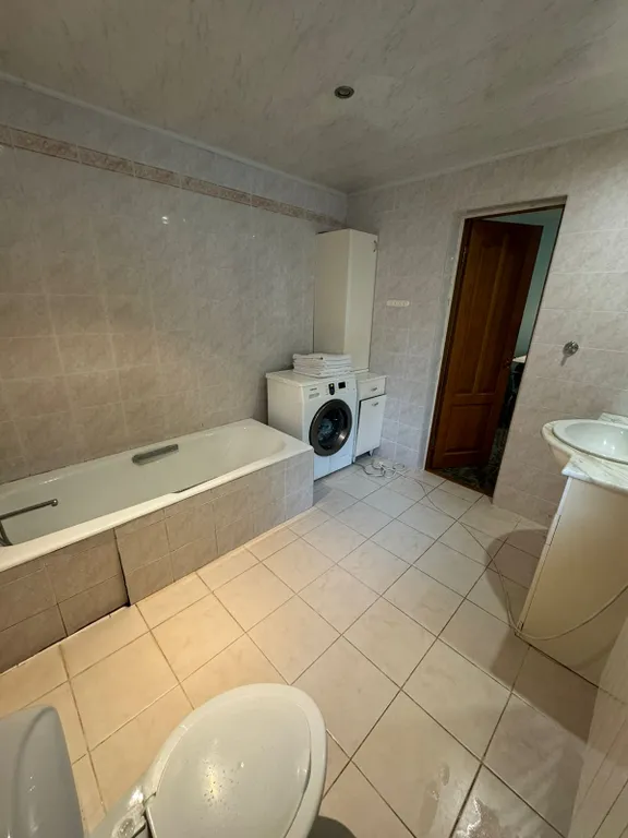 Бутовый дом на участке 5 соток