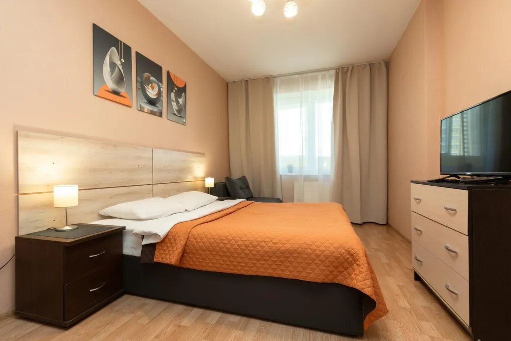 Квартира Уютная квартира у ТЦ Мегаполис рядом с метро — Екатеринбург