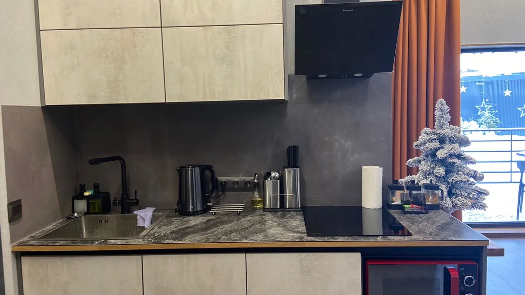 Коттедж Коттедж у Красного озера — Светлое