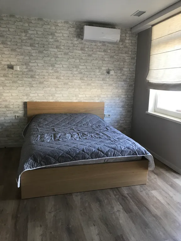 Уютная квартира в центре города с видом на море — аренда посуточно в Ялта