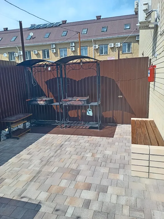 Уютный современный семейный номер в гостевом доме