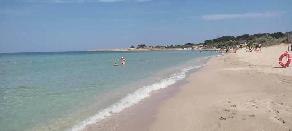 Студия у моря, Итальянская деревня