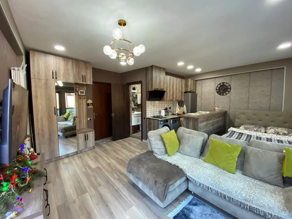 Квартира на 5 этаже с видом на горе