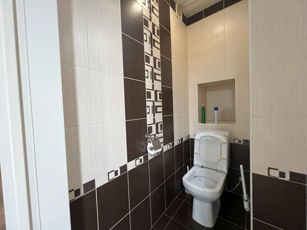 Видовая квартира с дизайнерским ремонтом в центре