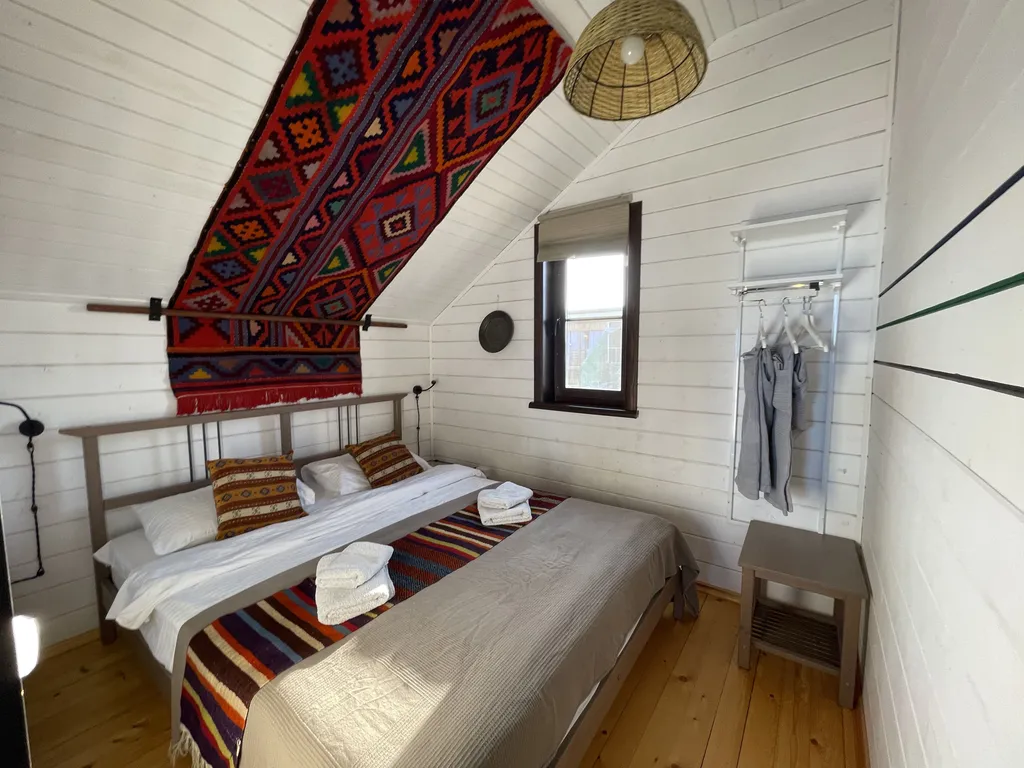 Двухэтажный гостевой дом на берегу моря