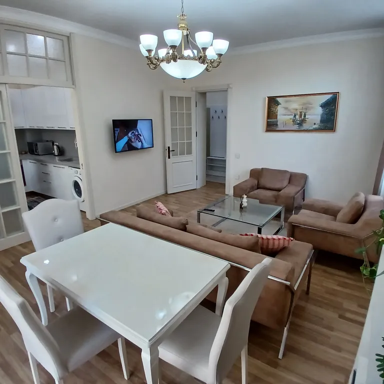 Белые апартаменты