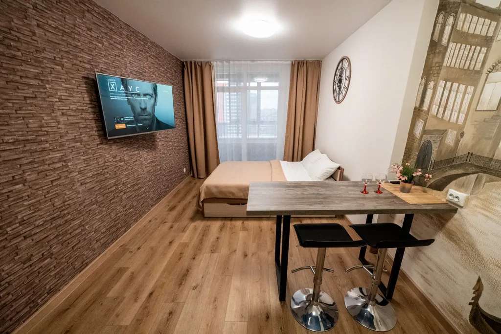 Квартира Квартира-студия "Венеция" напротив ТРЦ Планета — Красноярск