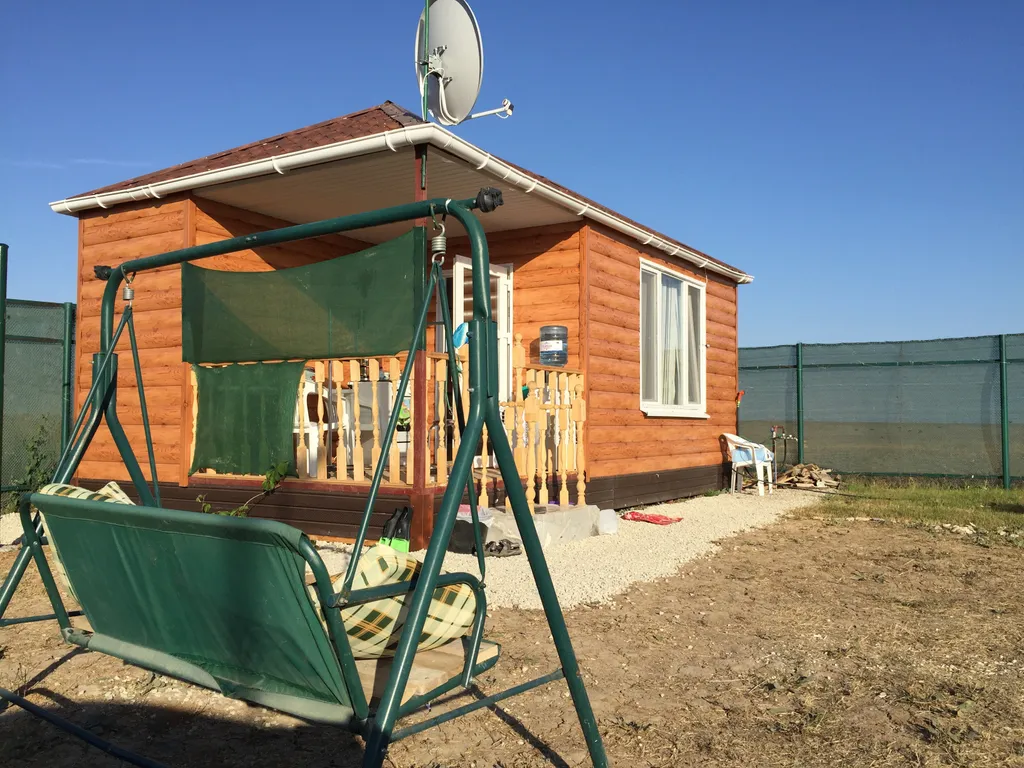 Домик с верандой