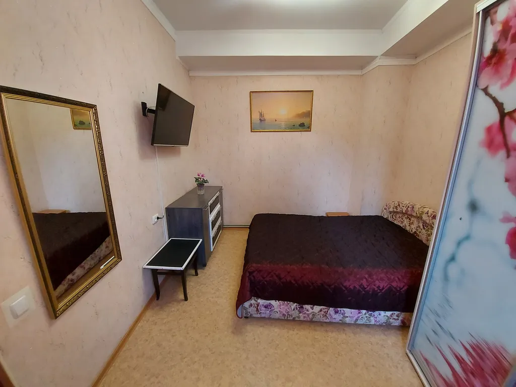 Двухкомнатная квартира со всеми удобствами в 5 минутах от моря