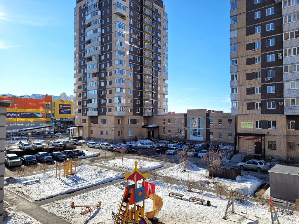 Квартира Просторная квартира около ТЦ Остров — Тюмень
