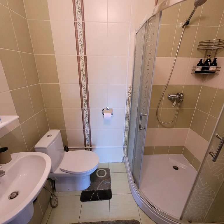 Вилла Морская - уютный дом с бассейном на берегу Балтийского моря