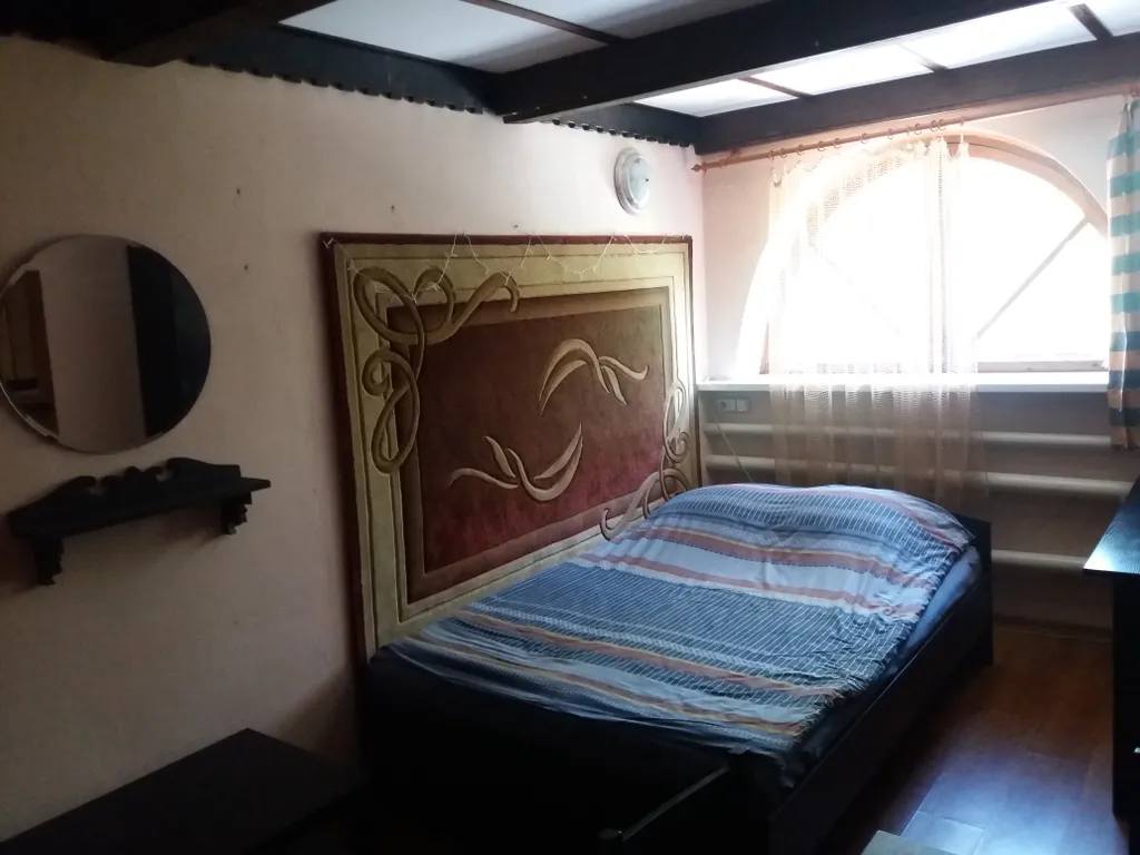 Уютный двухкомнатный апартамент на 2 этаже