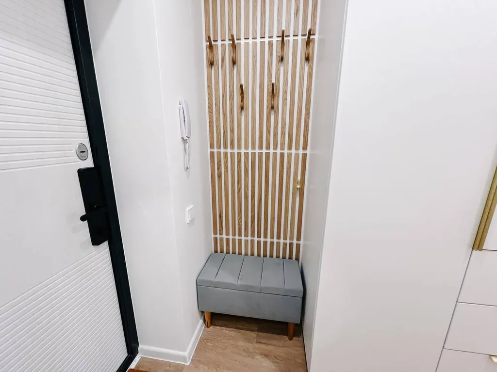 Современная студия с дизайнерским ремонтом рядом с жд вокзалом