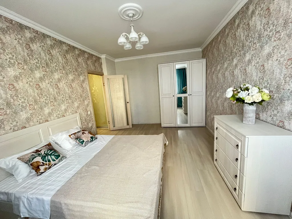 ОренРент Двухкомнатная квартира на Гаранькина