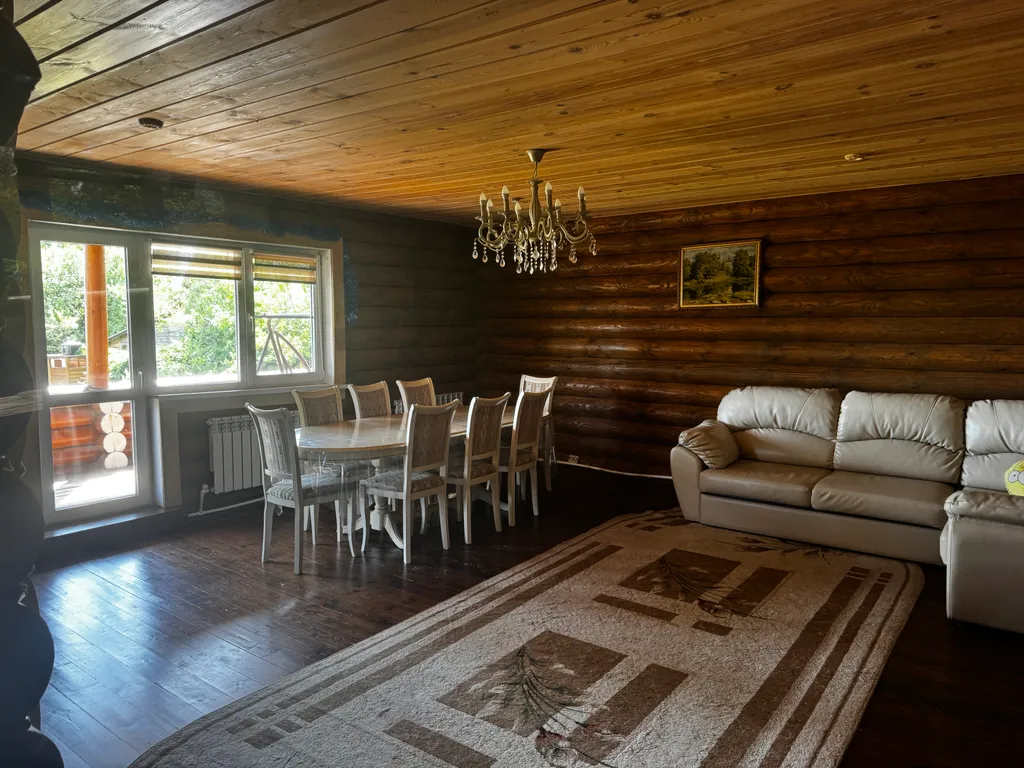 Просторный дом на Горьковской море