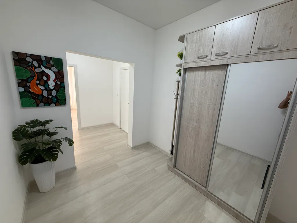 Светлая квартира посуточно ближе к центру