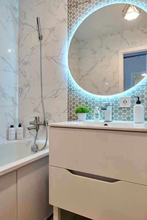 Уютная квартира с самоваром, 10 минут до центра, бесконтактное заселение