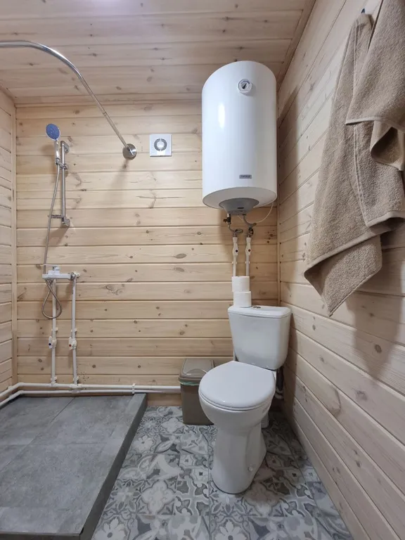 Новый дом с дизайнерским ремонтом