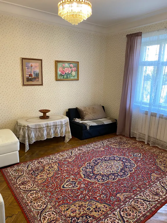 Дом у Коломенского Кремля