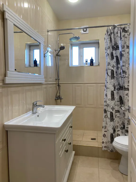 Апартаменты в тихом месте на берегу моря