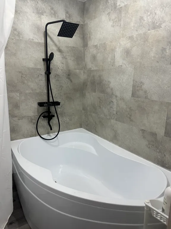 Яркая и уютная квартира