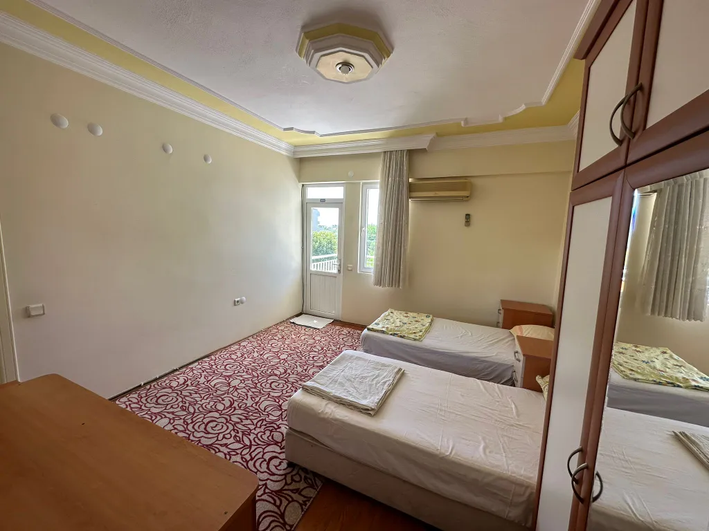 Апартаменты с кухней и ванной в номере в Бельдиби