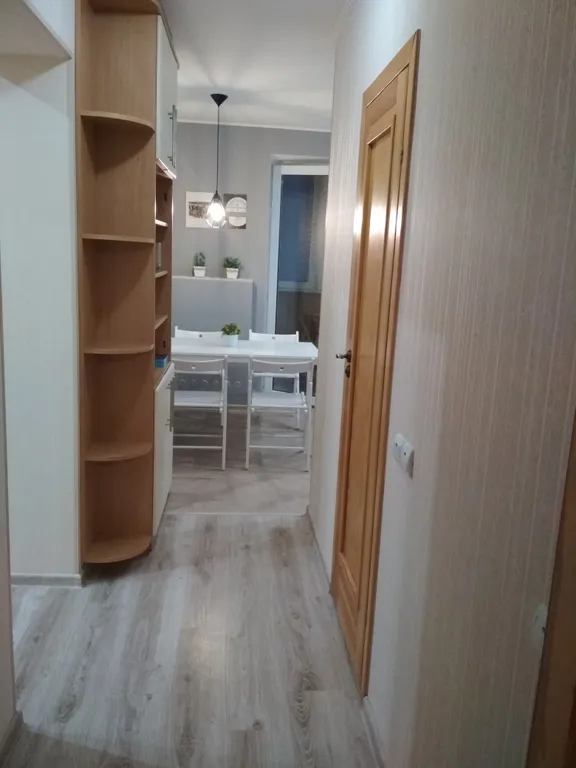 Двухкомнатная уютная квартира в шаге от площади и северного вокзала