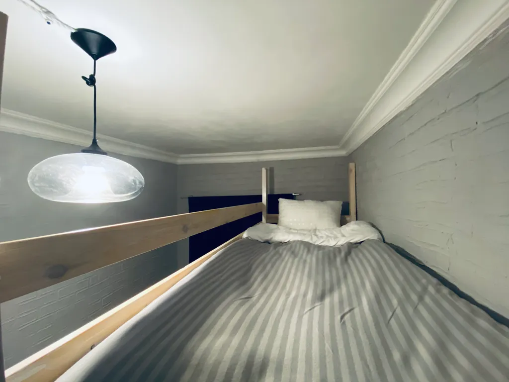 Номер номер 1 в мини-отеле