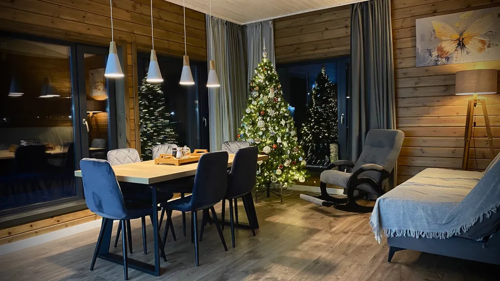 Дом на берегу озера