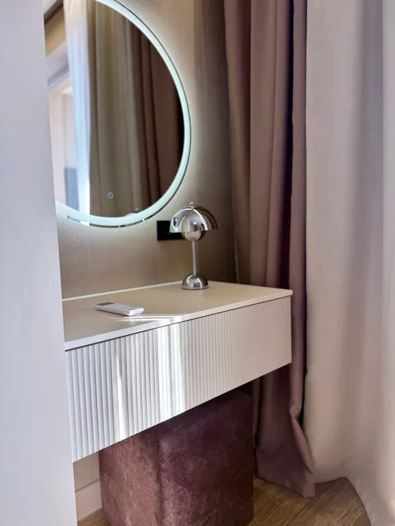 Новая квартира с потрясающим видом из окна на город