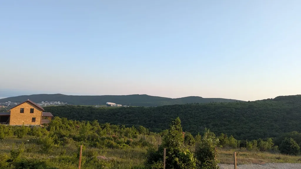 Коттедж Дом с шикарным видом на море и горы — аренда посуточно в Варваровка
